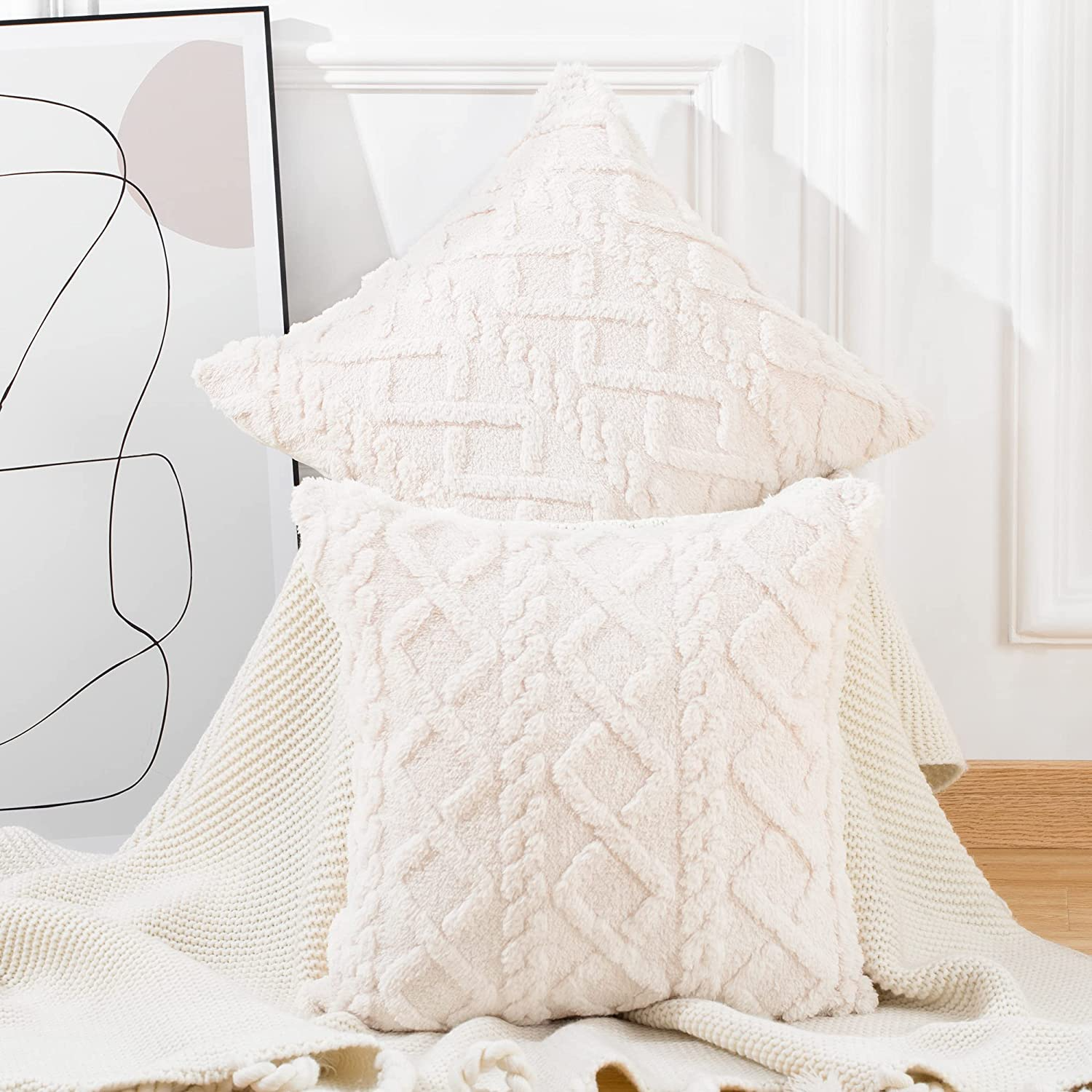 Vintage Car-Themed Plush Cushion for Cozy Living Room Comfort